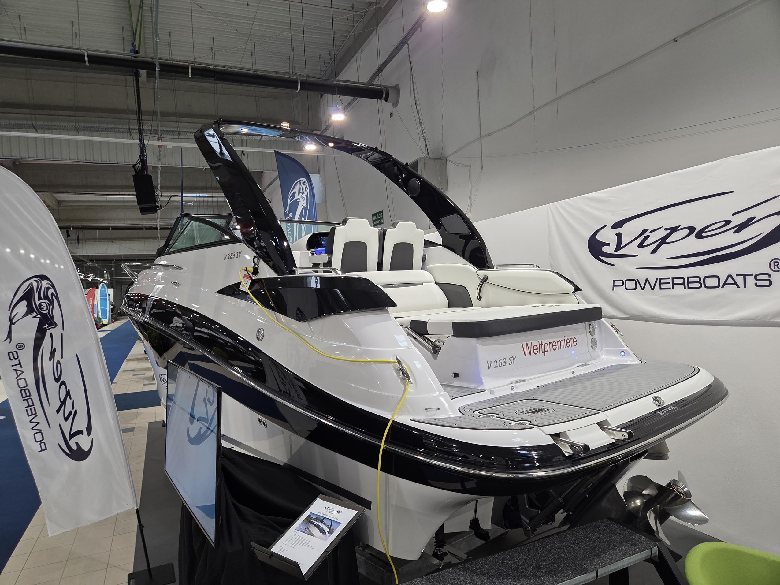VIPER V263 Day Cruiser Volvo Penta 350HP - obrazek 4