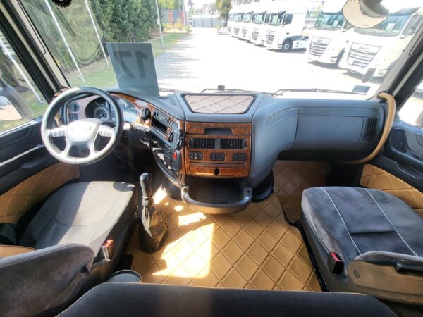 DAF FT XF 460 0017 - obrazek 12