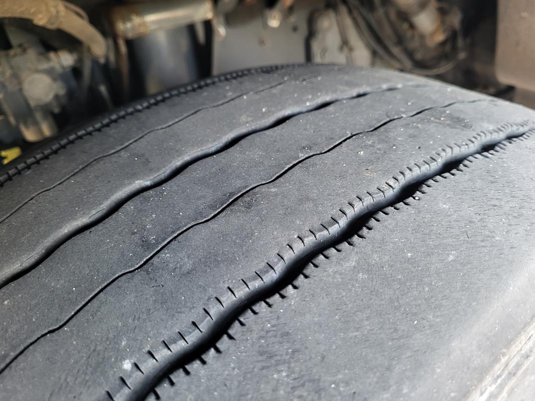 DAF FT XF 480 2021r Low Deck 0007 - obrazek 8