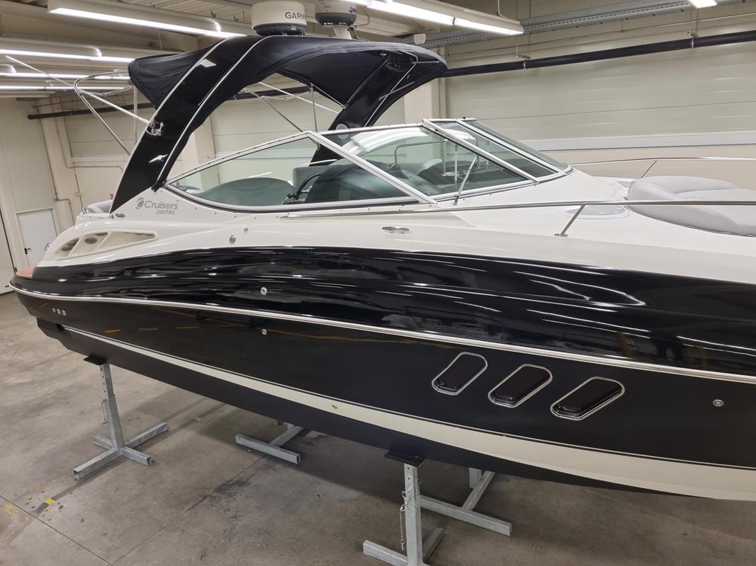 Cruiser Yacht 330Express - obrazek 8