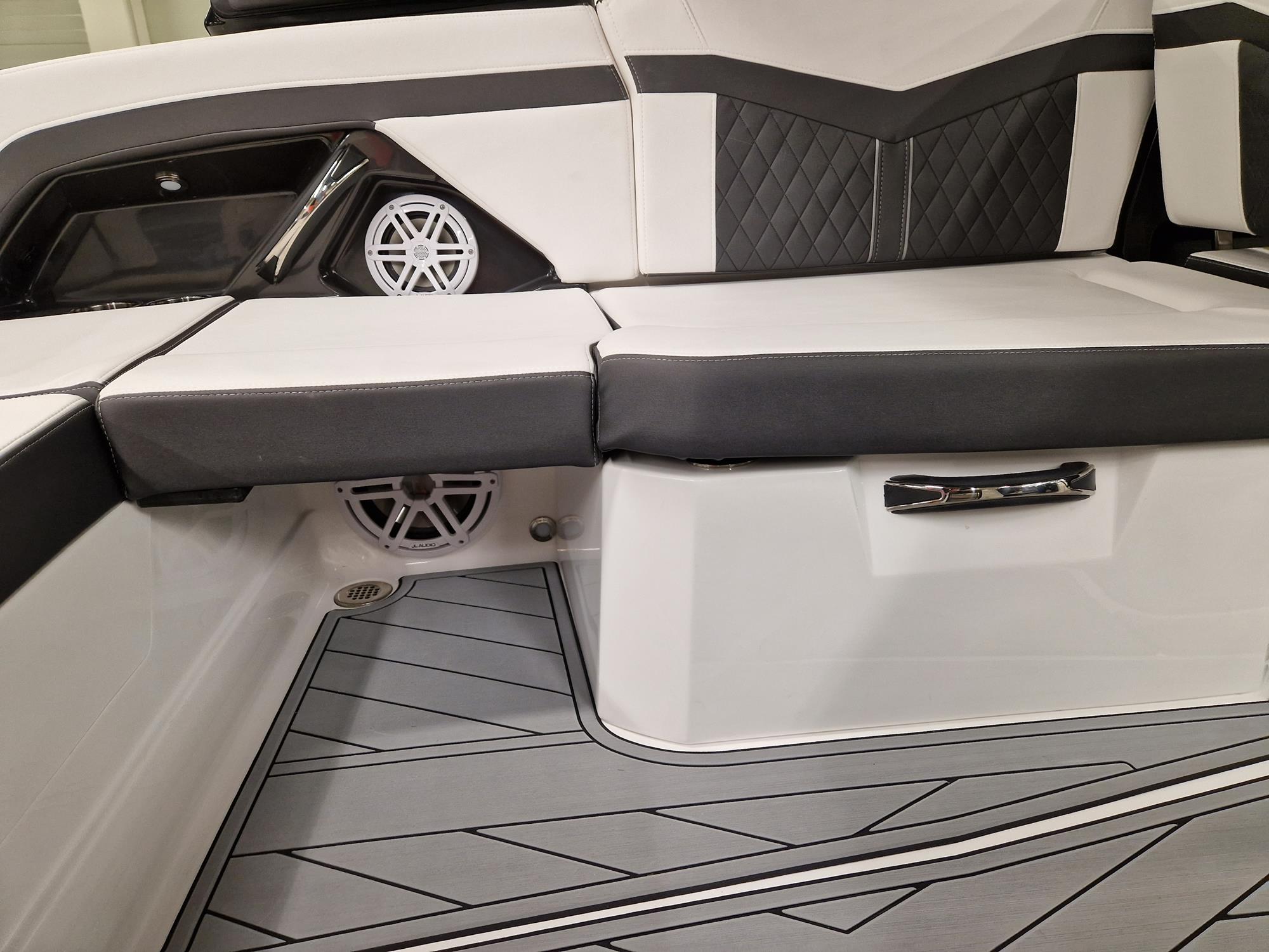 MONTEREY 278SS Model 2023 - obrazek 8