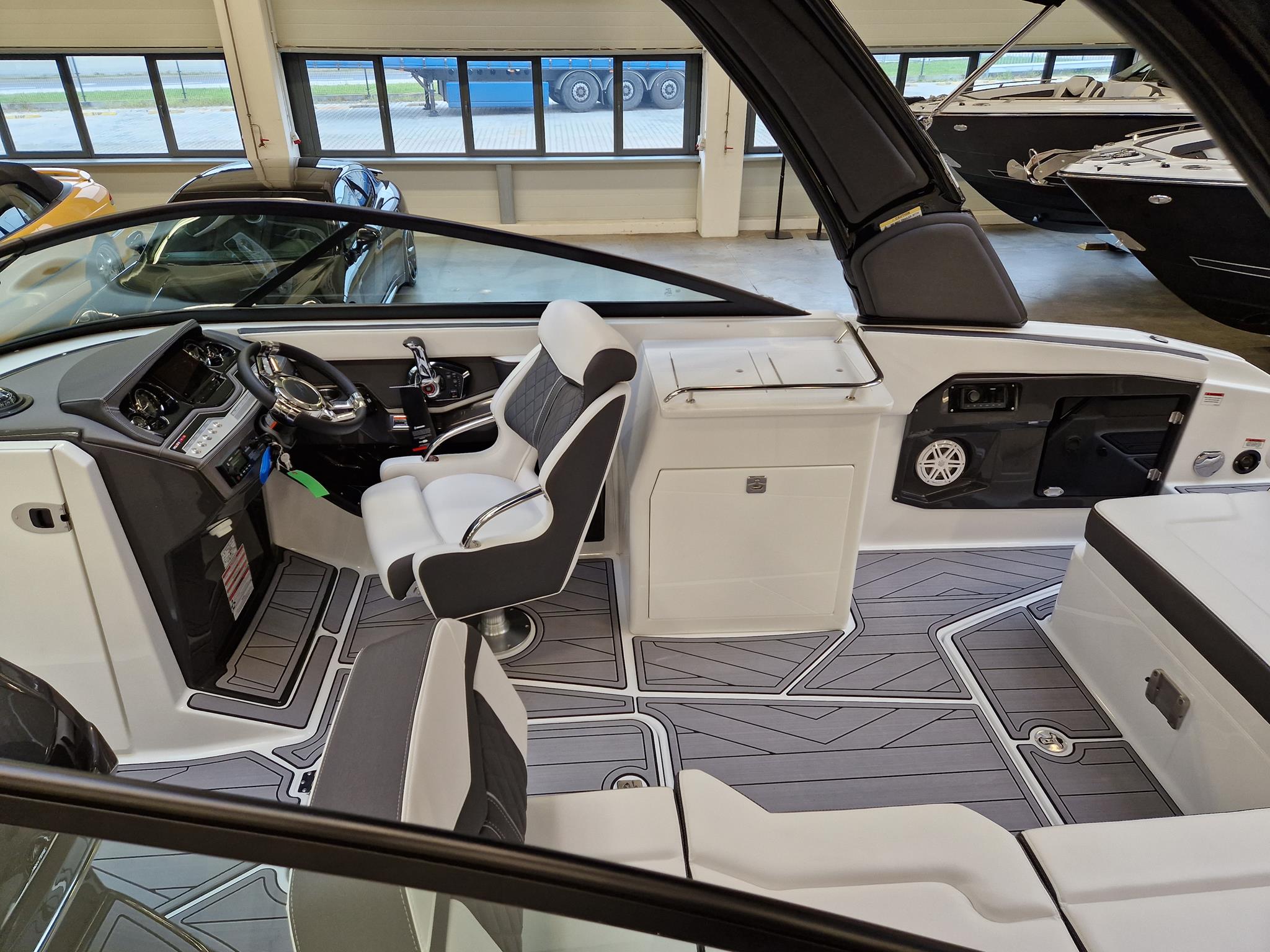 MONTEREY 258SS Model 2023 - obrazek 13
